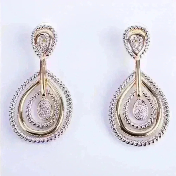 TEARDROP NECKLACE AND EARRING SET - Picture 3 of 3